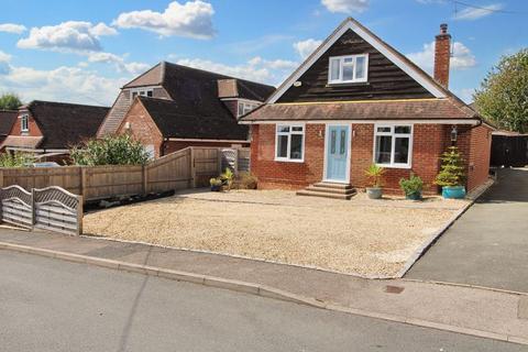 3 bedroom detached bungalow for sale, Chestnut Lane, Hazlemere HP15