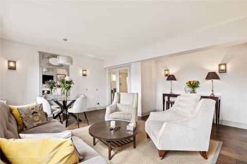 2 bedroom apartment to rent, Swan Court, London SW3