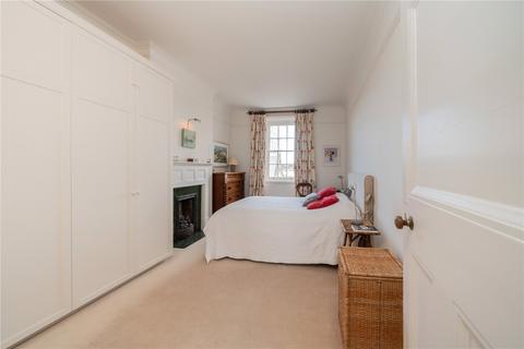 1 bedroom apartment for sale, Edge Street, London W8