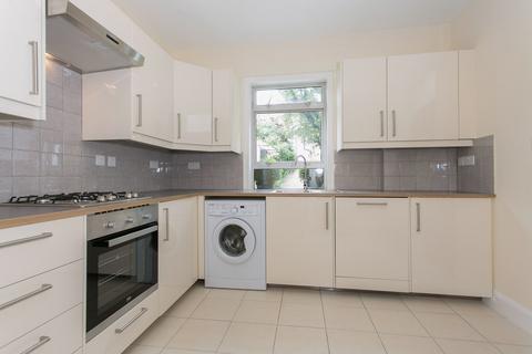 4 bedroom house to rent, Brudenell Road, Tooting Bec SW17