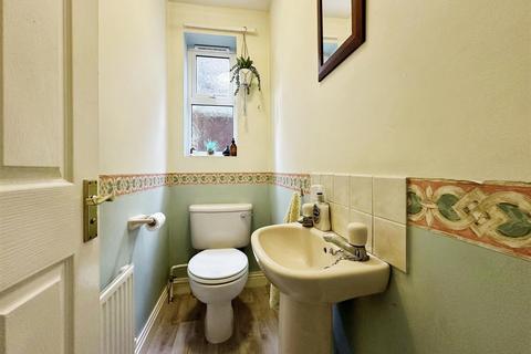 14 Oak Hill, Willerby, Hull, HU10 6DH