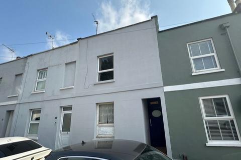 2 bedroom terraced house for sale, Keynsham Street, Cheltenham GL52