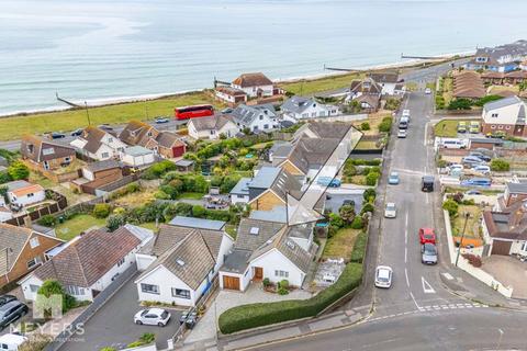 4 bedroom bungalow for sale, Dalmeny Road, Southbourne, BH6