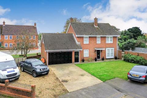 4 bedroom detached house for sale, Warden Hill, Sandy SG19