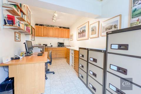 11 The Windings, Lichfield, WS13 7EX
