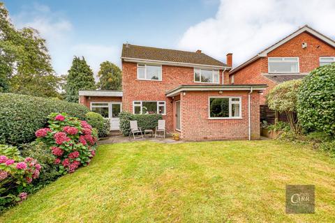 11 The Windings, Lichfield, WS13 7EX
