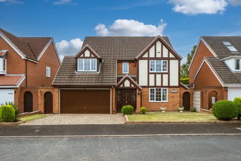 4 bedroom detached house for sale, 33 Stuarts Green, Stourbridge DY9