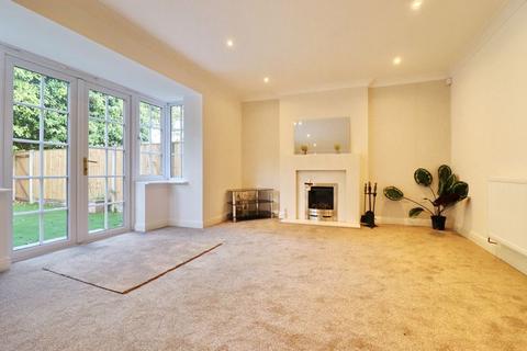 4 bedroom townhouse for sale, Old Clough Lane, Manchester M28