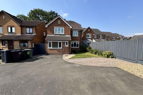 3 bedroom detached house for sale, Robin Road, Coalville LE67