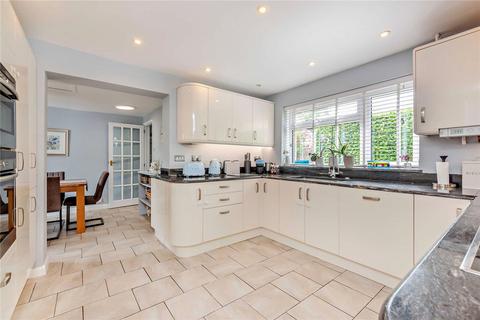 4 bedroom bungalow for sale, Broad Lane, Upper Bucklebury, Reading, RG7