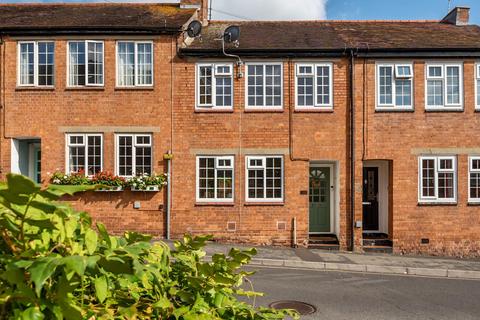 3 bedroom terraced house for sale, Silver Street, Ilminster, Somerset, TA19