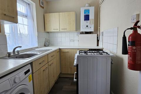 2 bedroom flat for sale, High Street South, London E6