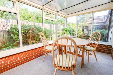 6 Leeks Close, Southwell, NG25 0BA