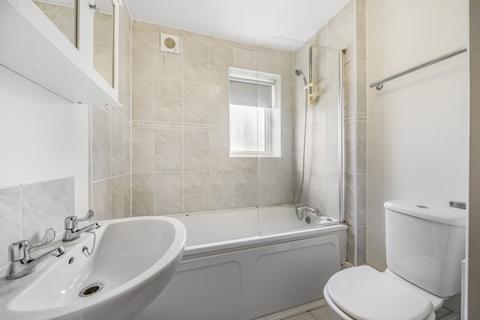 2 Badgers Close, Forest Hill, Oxford, OX33 1HP