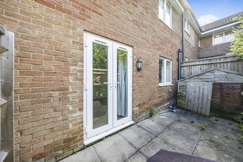 2 Badgers Close, Forest Hill, Oxford, OX33 1HP
