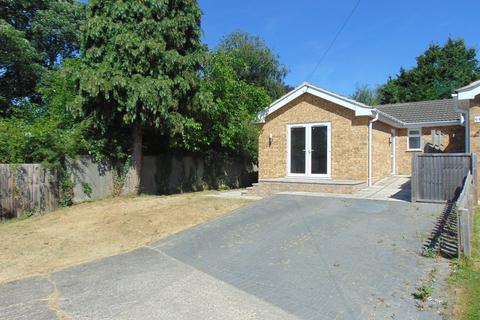 2 bedroom semi-detached bungalow to rent, Fern Grove, Cherry Willingham, Lincoln