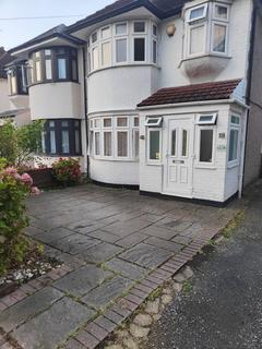 3 bedroom semi-detached house to rent, Carlyon Avenue, Harrow, Middlesex, HA2