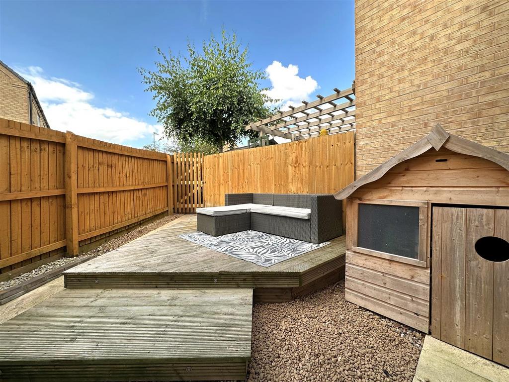 Private Rear Garden 585