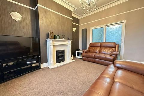 4 bedroom terraced house for sale, London Road, Blackburn. Lancs BB1 7HA