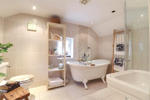 Rose Cottage Higher Slade Road, Ilfracombe, EX34 8LH