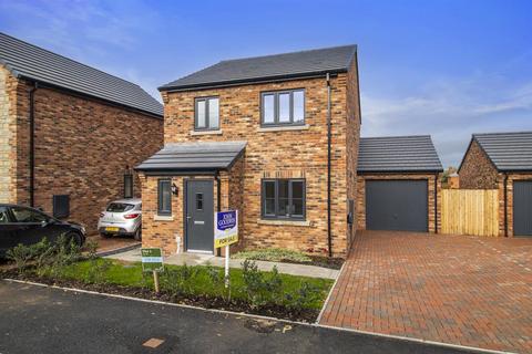 undefined, Ash, Wheatsheaf Close, Fromes Hill, Ledbury, Herefordshire, HR8
