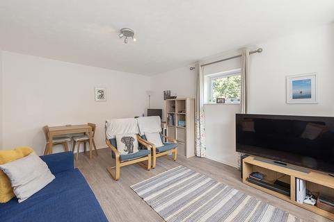 21 Lime Tree Place, St Albans, AL1 3BD