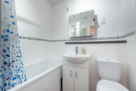 21 Lime Tree Place, St Albans, AL1 3BD