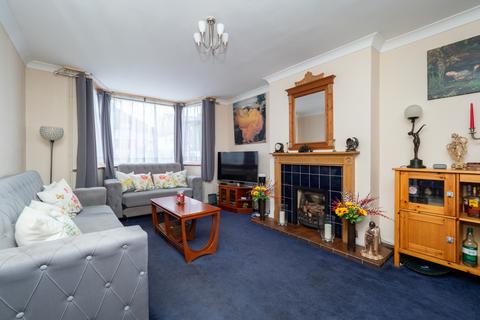 3 bedroom semi-detached house for sale, The Causeway, Carshalton SM5