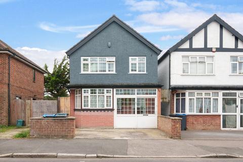 3 bedroom detached house for sale, Meopham Road, Streatham Vale CR4