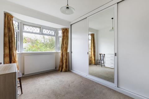 103 Churston Drive, Morden, SM4 4JE