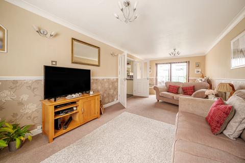 3 bedroom terraced house for sale, Spruce Hill, Essex CM18