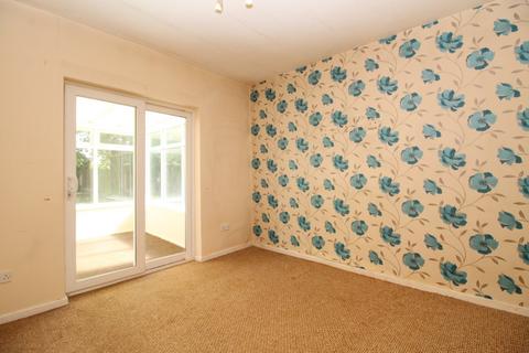 2 bedroom bungalow for sale, St. Margarets Drive, Denbighshire LL18