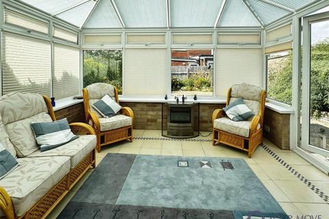 2 bedroom bungalow for sale, Beatty Road, East Sussex BN23