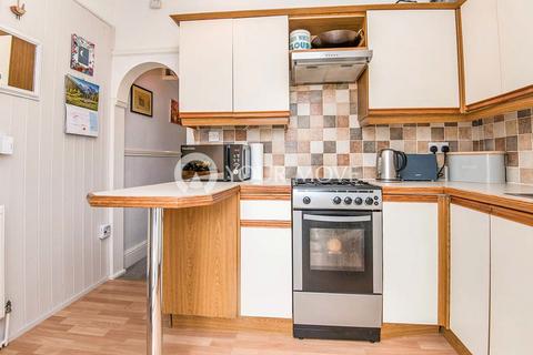 2 bedroom flat for sale, Belvedere Road, Devon EX8