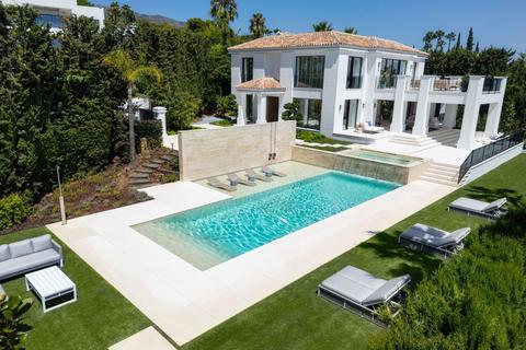 6 bedroom villa, Marbella, Malaga, Spain