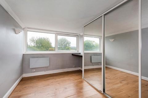 2 bedroom apartment for sale, Master Gunner Place, Shooters Hill, London, SE18