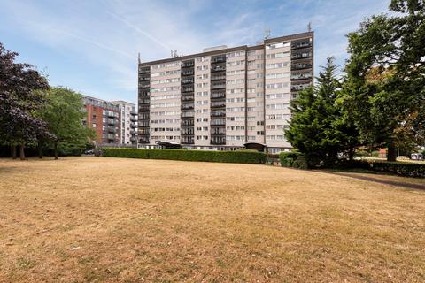 2 bedroom apartment for sale, Master Gunner Place, Shooters Hill, London, SE18