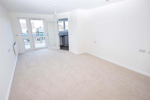 1 bedroom apartment for sale, High Street, Rainham, Gillingham