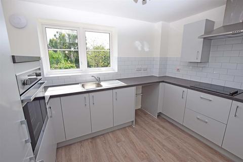 1 bedroom apartment for sale, High Street, Rainham