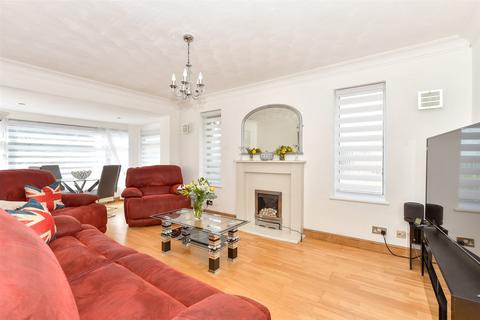 4 bedroom detached house for sale, Crescent Drive North, Woodingdean, Brighton, East Sussex