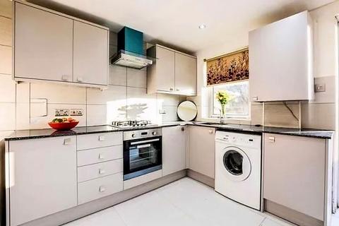 4 bedroom townhouse to rent, London E14