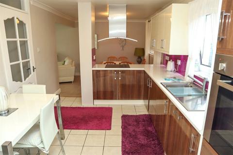 90 Branchalfield Drive, Wishaw, ML2 8QD