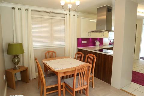 90 Branchalfield Drive, Wishaw, ML2 8QD