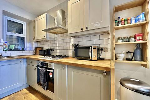 1 bedroom flat for sale, Newbridge Road, Bath