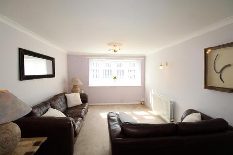 3 bedroom end of terrace house for sale, Hillhead Way, Westerhope, Newcastle Upon Tyne