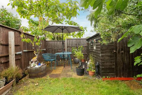 3 bedroom end of terrace house for sale, Whitehill Road, Hitchin