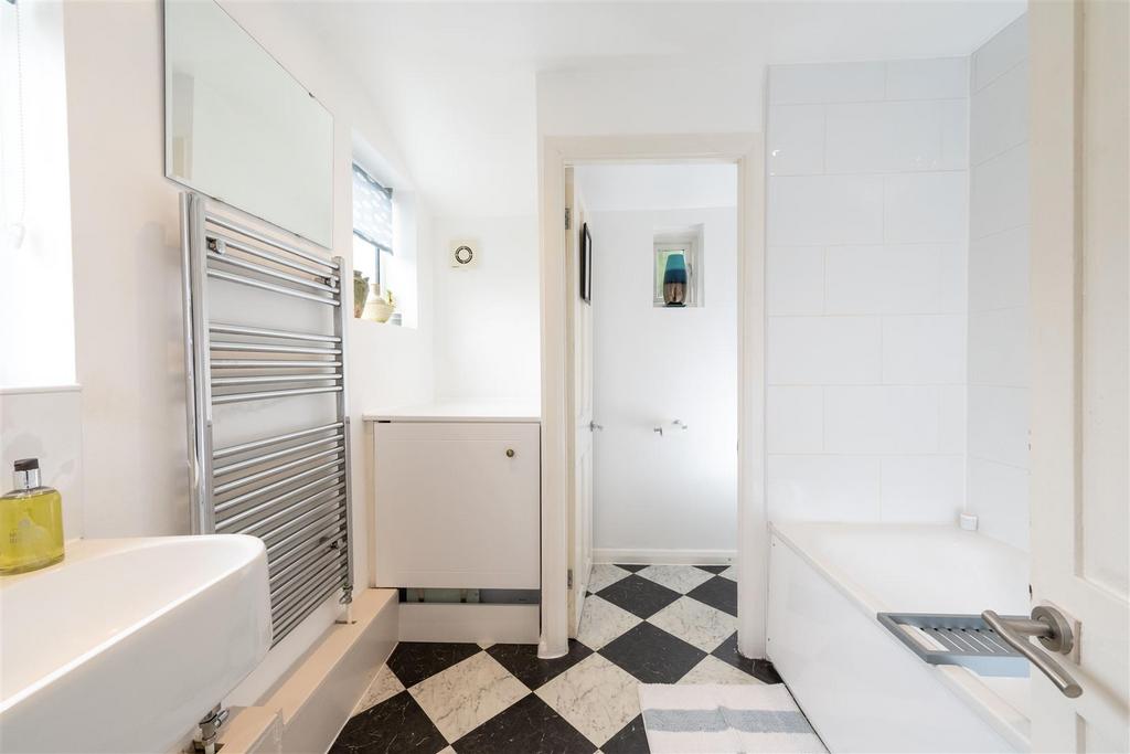 22 Whitehill Road, Hitchin-04.jpg