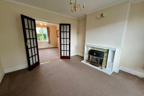 2 bedroom bungalow for sale, 8 Nab Wood Mount, Shipley BD18