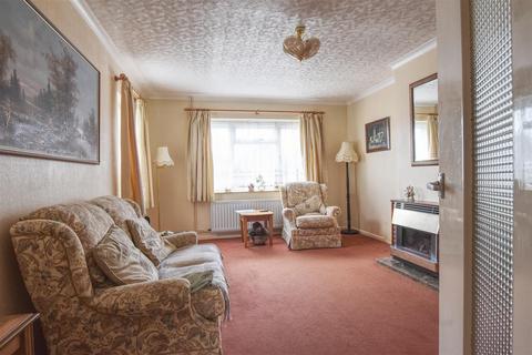 2 bedroom detached bungalow for sale, Abbey View, Bexhill-On-Sea