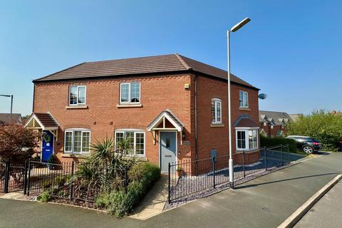 8 Ferridays Fields, Woodside, Telford, TF7 5GJ